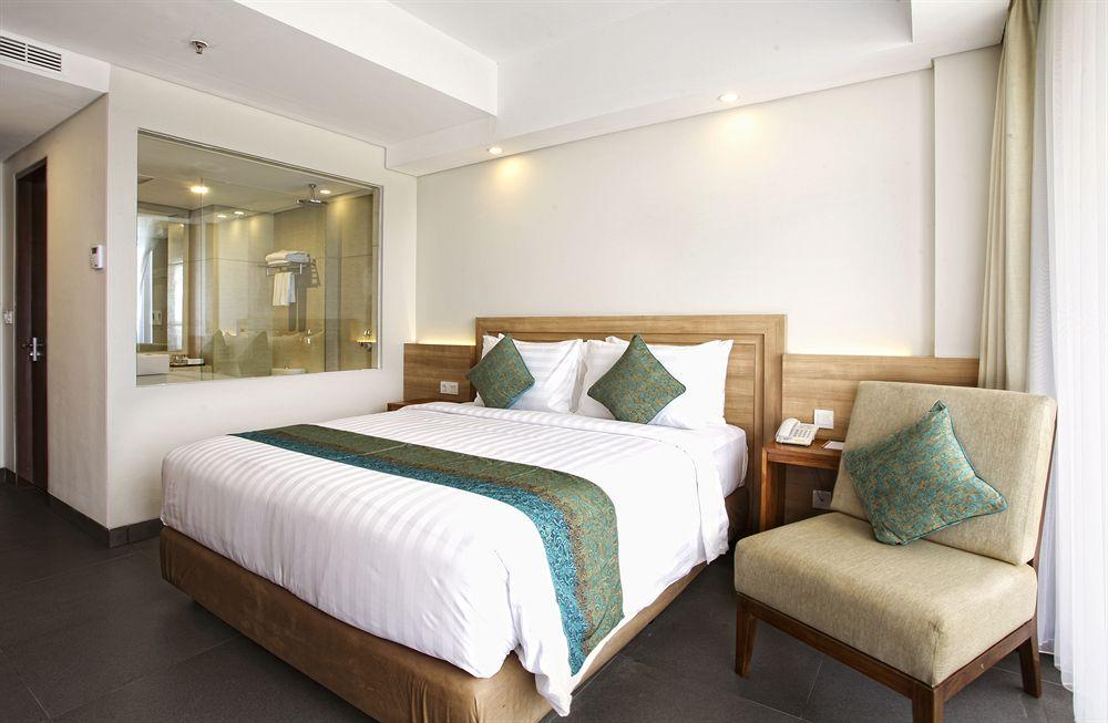 Paragon Hotel Seminyak Eksteriør billede