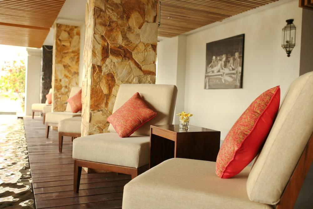 Paragon Hotel Seminyak Eksteriør billede