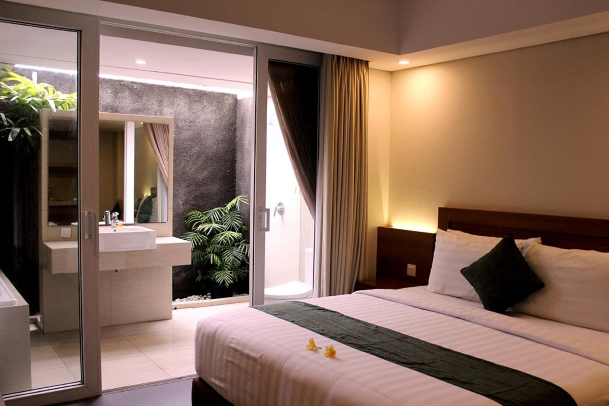 Paragon Hotel Seminyak Eksteriør billede